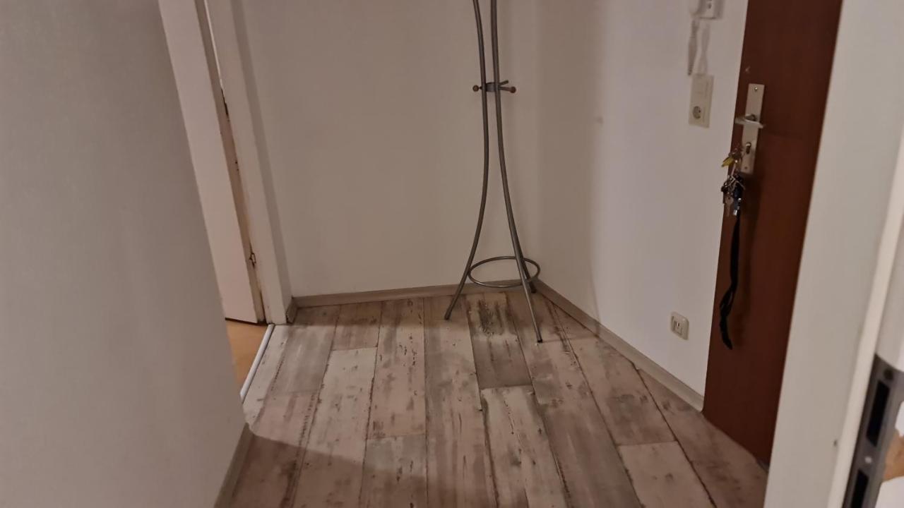 68 Qm # Fuer Alles & Fuer Jeden # City # Etage 4 # Aufzug # Hochhaus Monchengladbach Luaran gambar